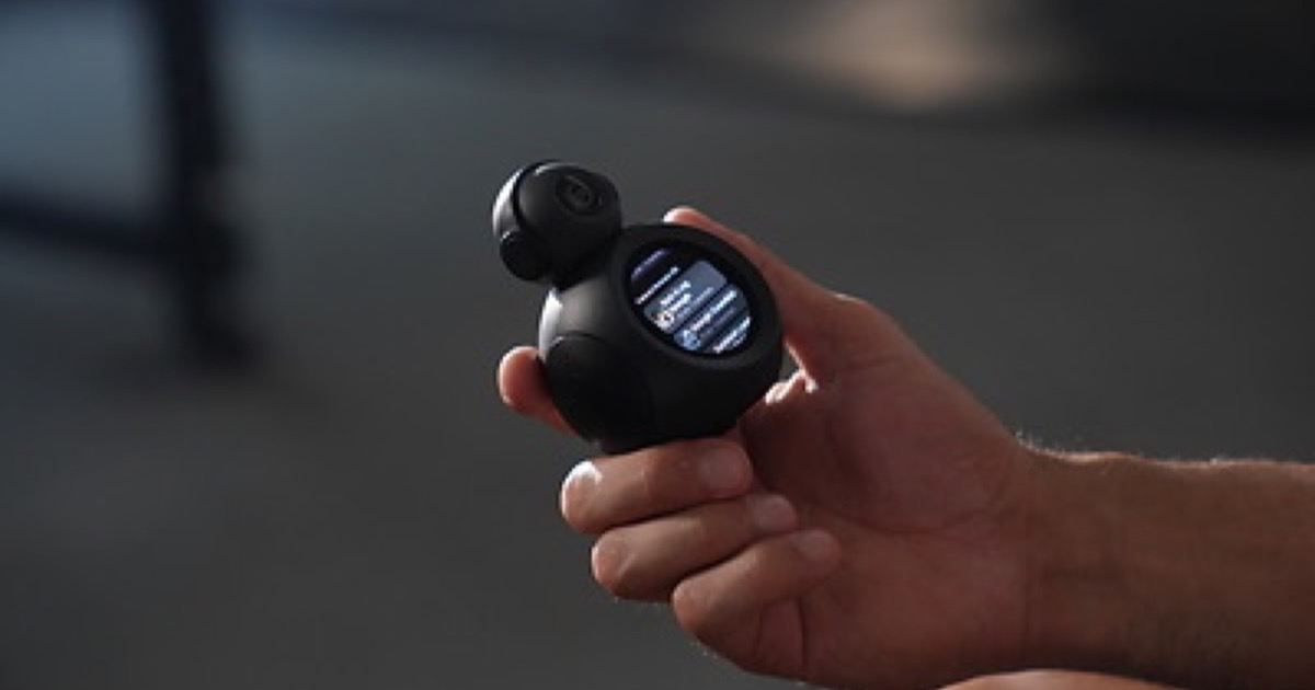 BodyPark ATOM: AI pocket camera for training, with AMOLED screen and real-time motion tracking