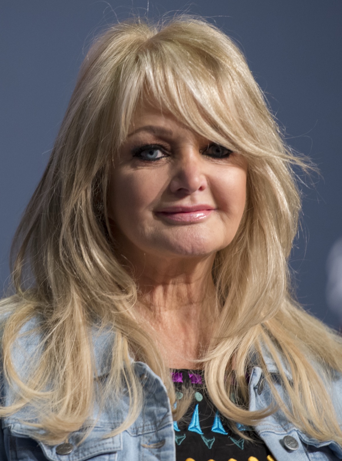 Bonnie Tyler en la rueda de prensa de Eurovisión 2013, cuando representó al Reino Unido con Believe in Me