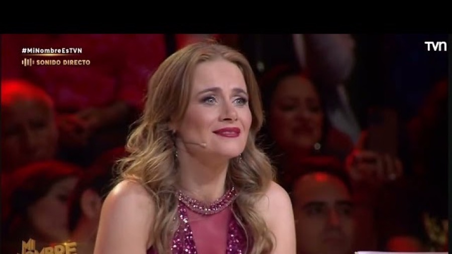 Bray On en la final de Mi Nombre Es interpretando Ayer de Luis Miguel