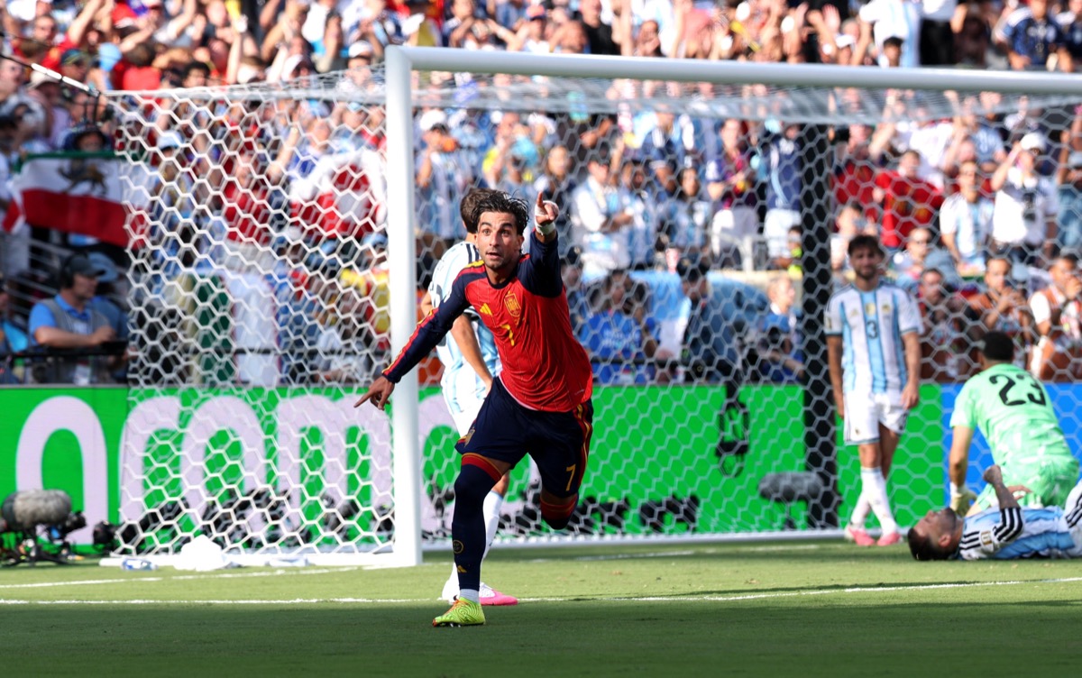 Ferran Torres celebra el gol de la victoria de España ante Argentina en la final del Mundial 2026 en el MetLife Stadium de Nueva Jersey