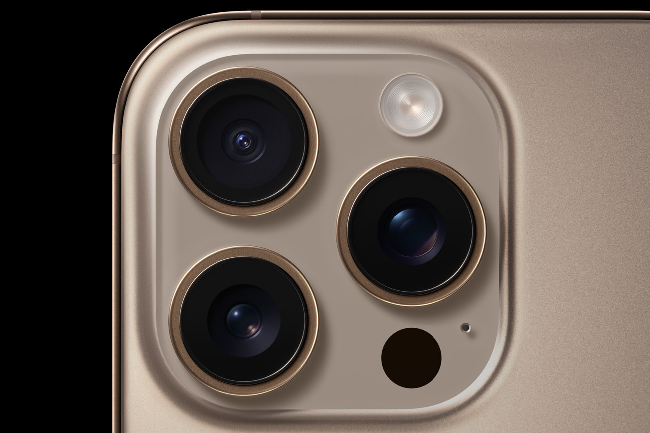Sistema de cámara del iPhone 16 Pro con lente principal, ultra gran angular y teleobjetivo; referencia del hardware Pro que podría evolucionar en el iPhone 18