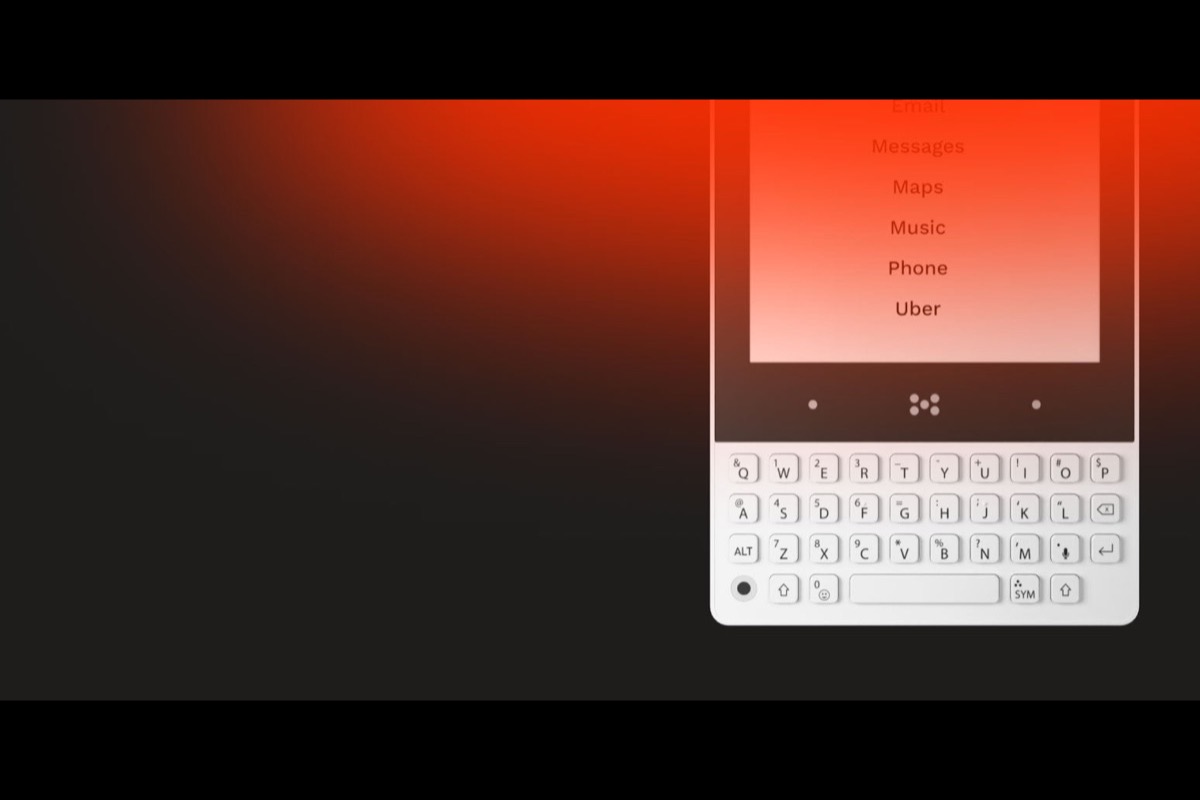 Physical QWERTY keyboard of the Minimal Phone: 35 keys, hot key and capacitive navigation buttons