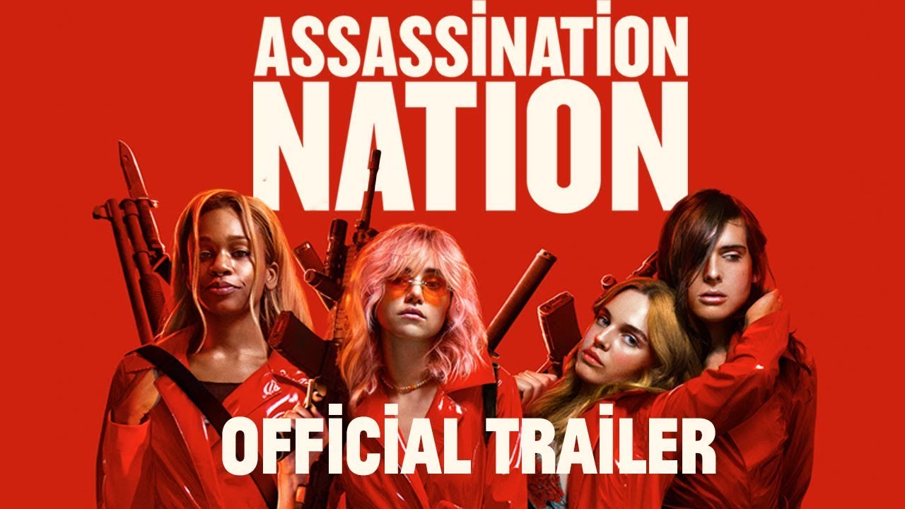 Las cuatro protagonistas de Nación asesina (Assassination Nation) con abrigos rojos en el tráiler oficial de NEON