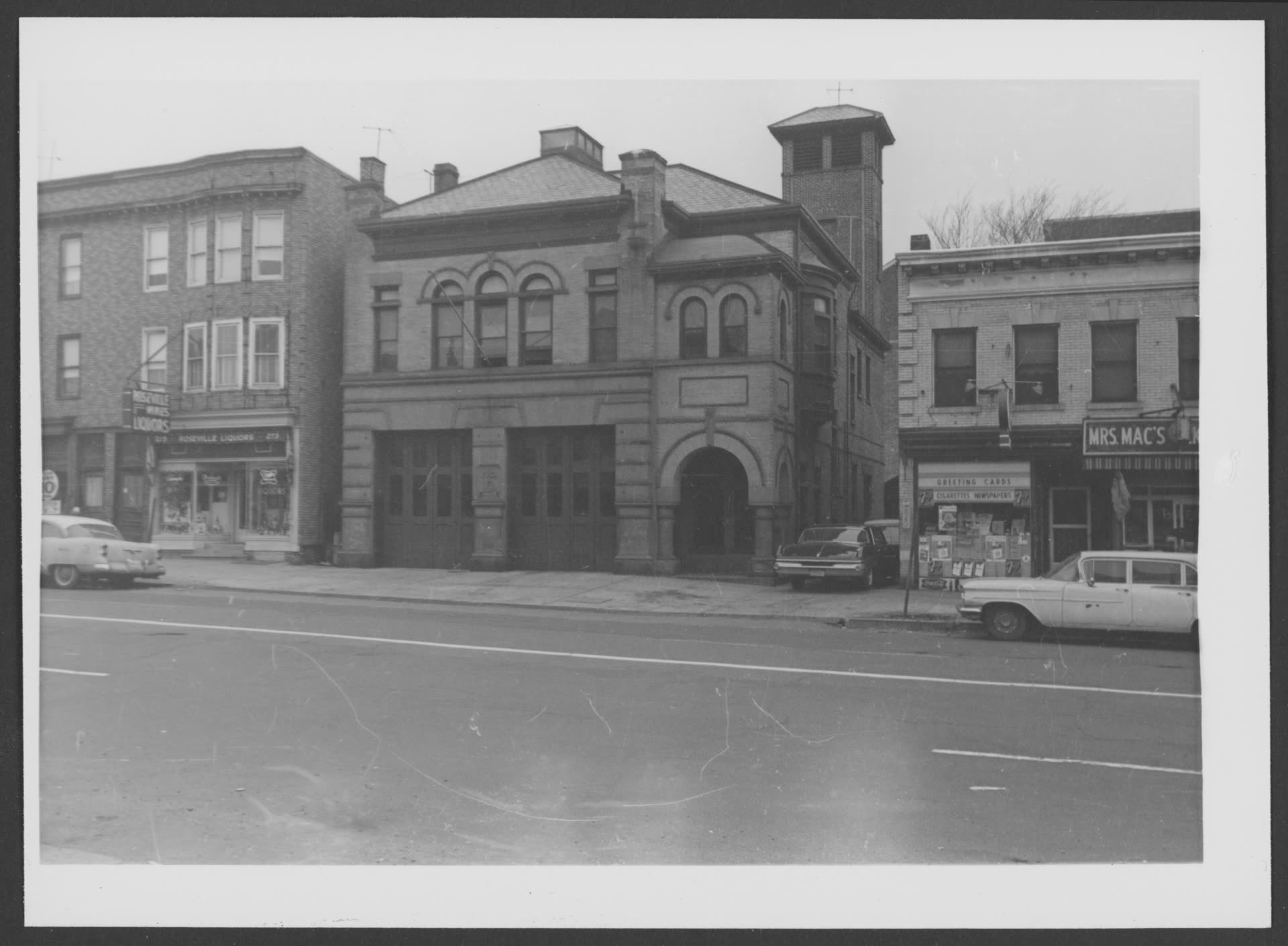 Cuartel de bomberos número 15 en Park Avenue entre North 6th y North 7th Street, Newark, cerca del lugar del atropello