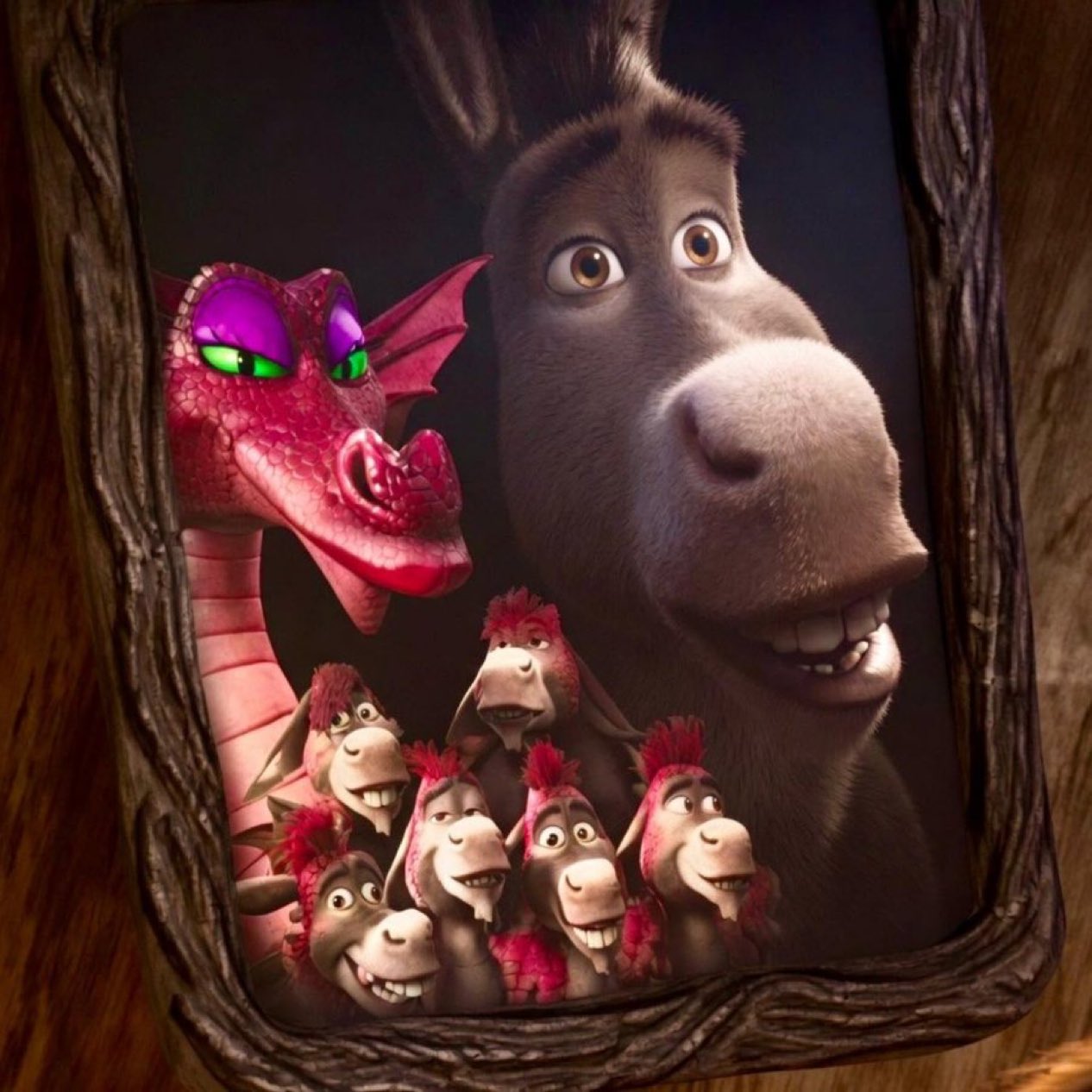 Primera imagen de la familia de Burro en Shrek 5: Dragon, su esposa, y sus crías híbridas en el tráiler