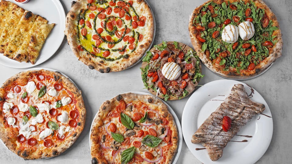 Piacere Wood Fired Pizza — pizza napolitana al horno de leña en Wynwood, Miami
